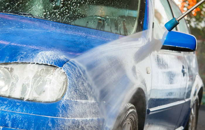 洗車時(shí)車主可以離開嗎