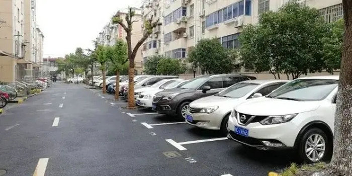 小區(qū)車輛長期停多久算僵尸車