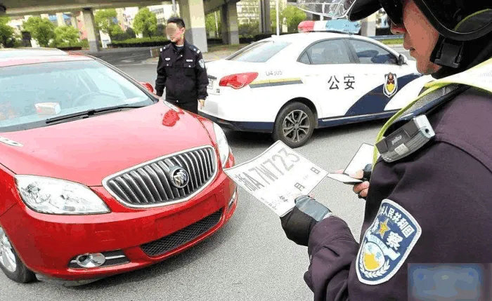 臨牌過期了還能上路嗎