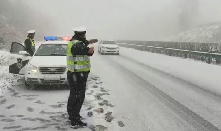 雨雪天氣能上高速嗎