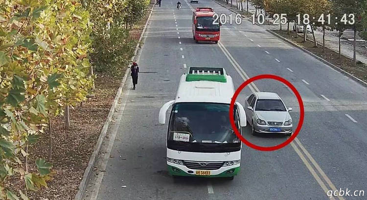 去車管所查違章需要帶什么證件