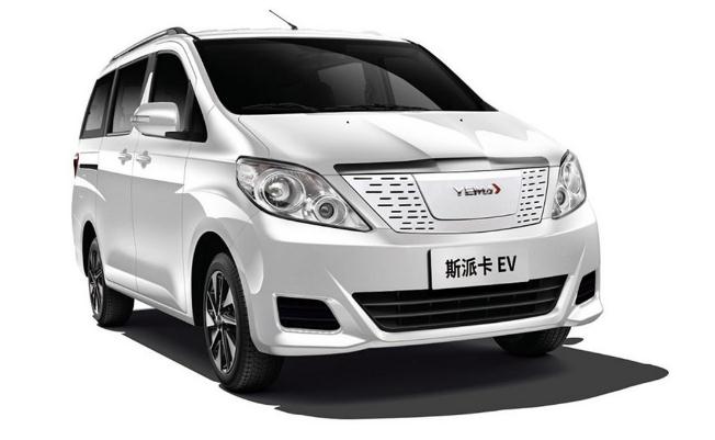 2021款野馬斯派卡EV，運動型車身更辣眼