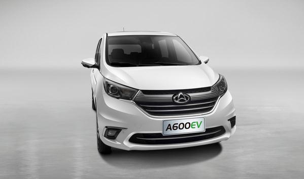 長(zhǎng)安歐尚A600EV上市，純電動(dòng)車(chē)型（續(xù)航402公里）