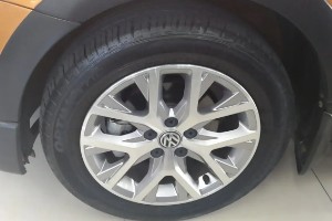 大眾Polo的輪轂是什么型號 輪轂為15英寸(輪胎尺寸為185/65 r15)