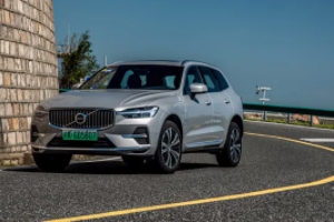 沃爾沃xc60電混新款價(jià)格 全新入門車型僅售37.39萬元（全款落地42.39萬）